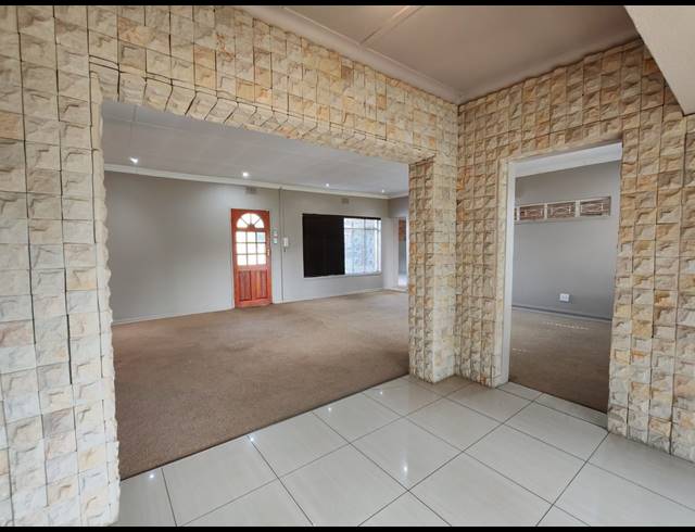 4 BEDROOM HOUSE FOR SALE IN ARCON PARK